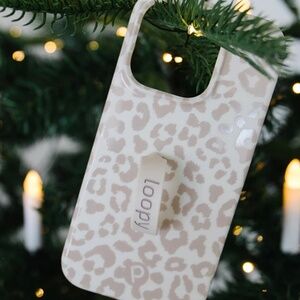 Loopy Taupe Leopard iPhone 16 Pro Max Case